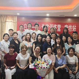 白发一族养发馆合作优势